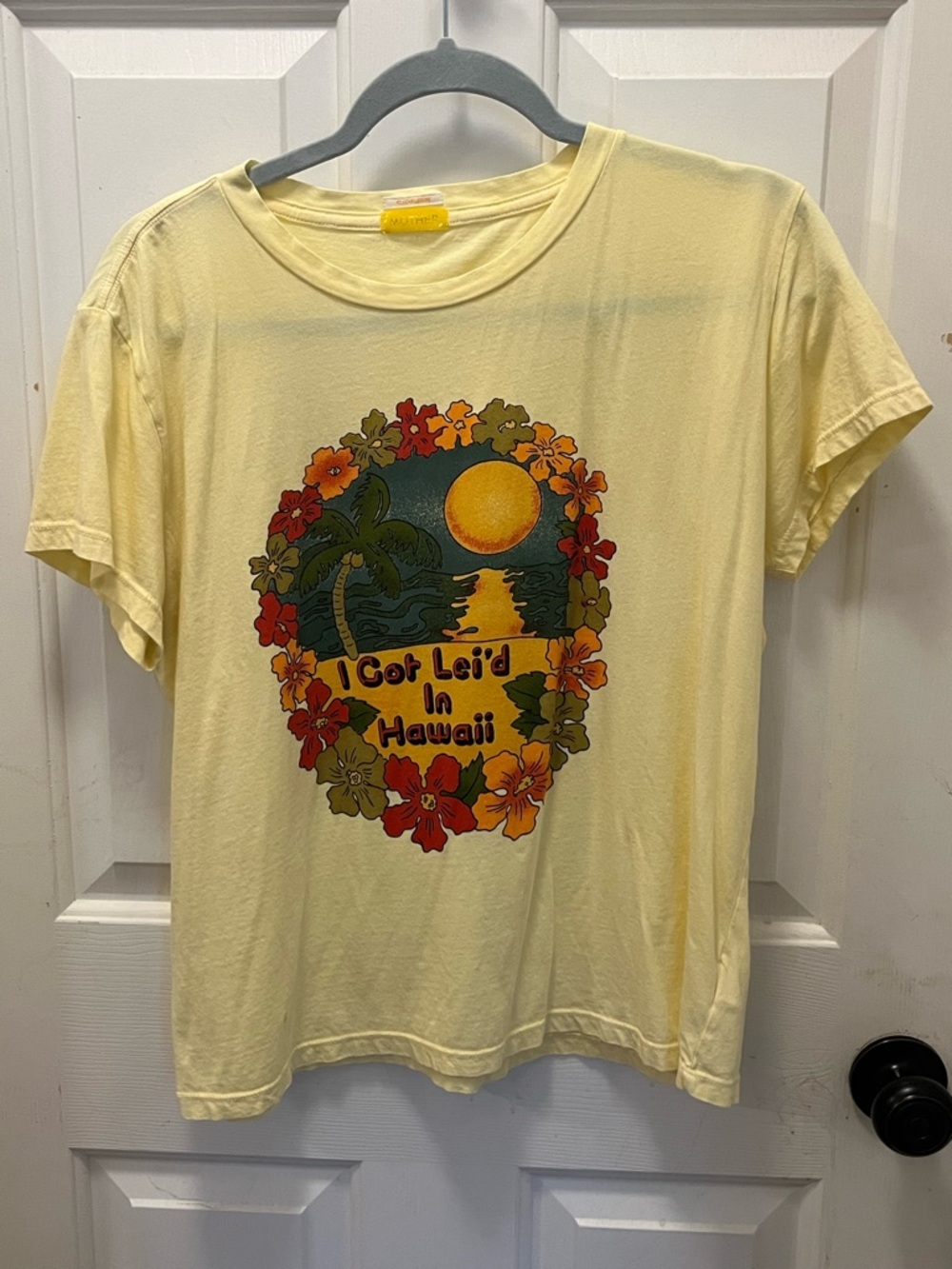 EUC - MOTHER - The Boxie Goodie Goodie - I Got Lei’d In Hawaii - Sz Large